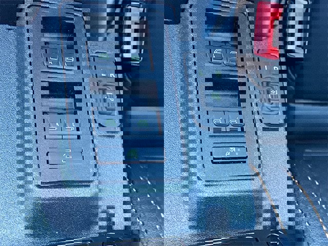 Certified 2024 Ford Bronco Badlands image 18