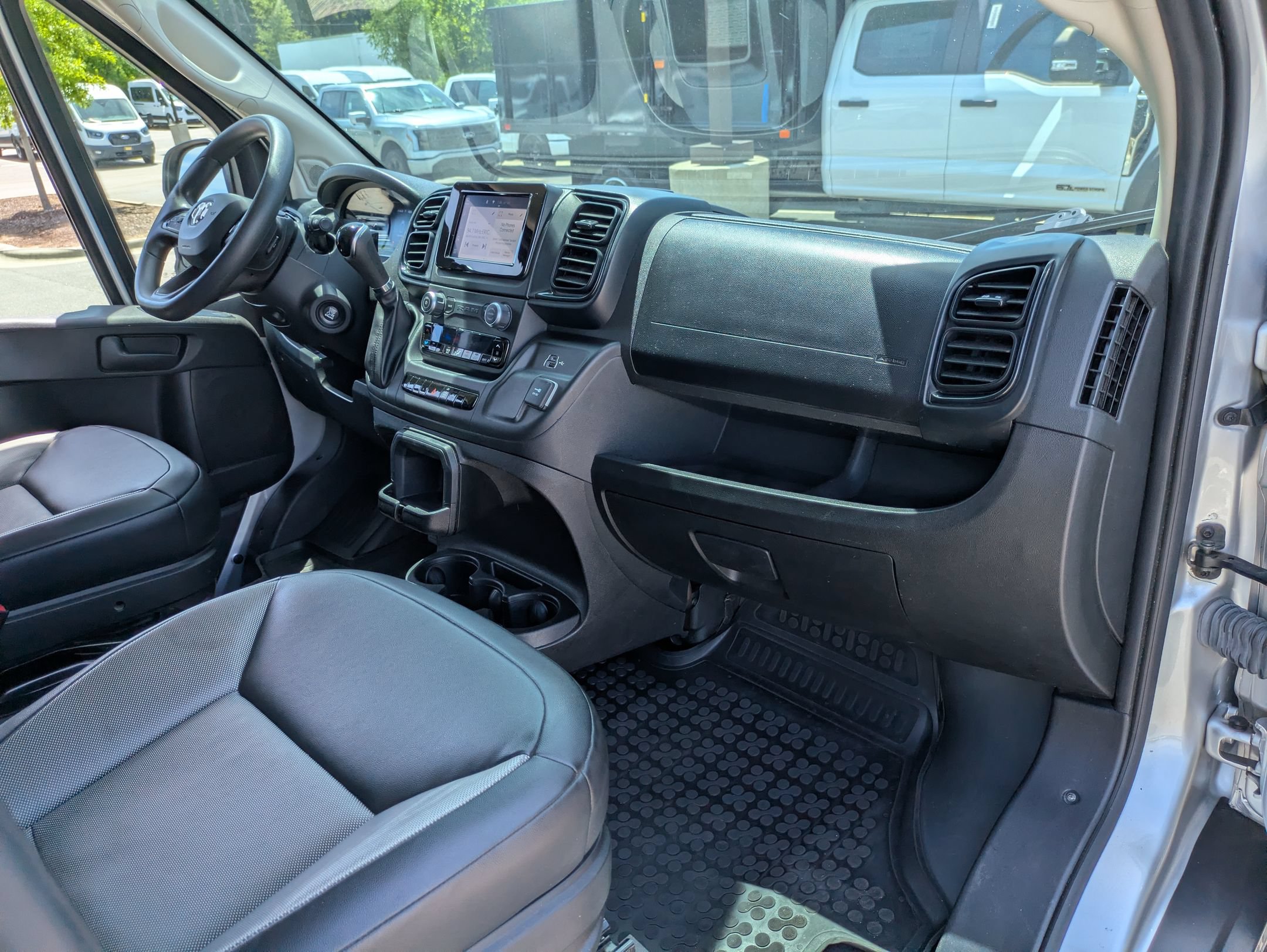 Used 2023 RAM ProMaster 2500 FWD image 28