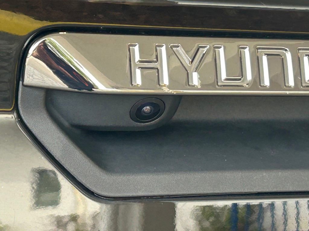 Used 2022 Hyundai Santa Cruz Limited image 22