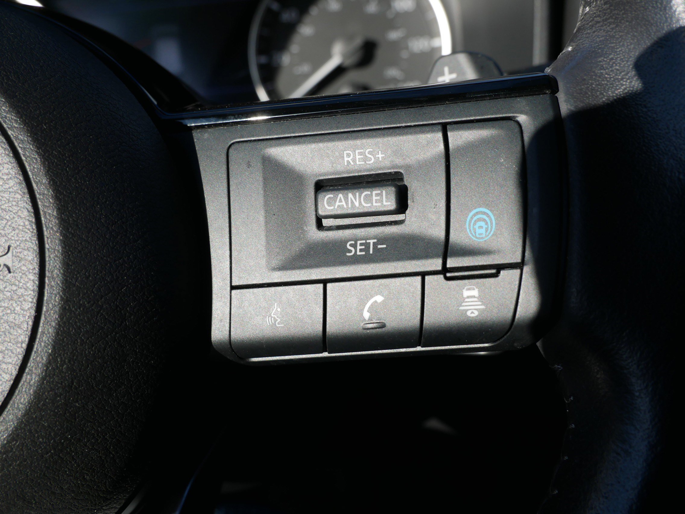 Used 2023 Nissan Rogue SL w/ SL Premium Package AWD/4WD image 28