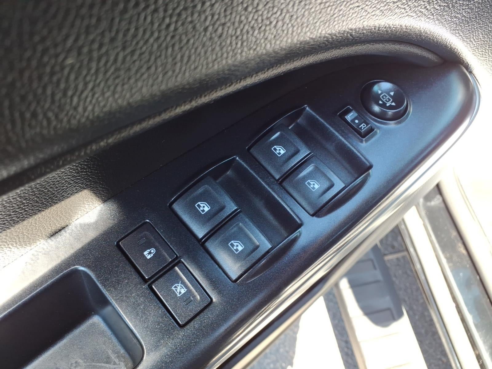 Used 2020 Chevrolet Colorado LT w/ Safety Package RWD image 21
