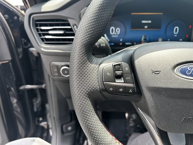 Certified 2023 Ford Escape ST-Line Elite w/ Premium Technology Package AWD/4WD image 28