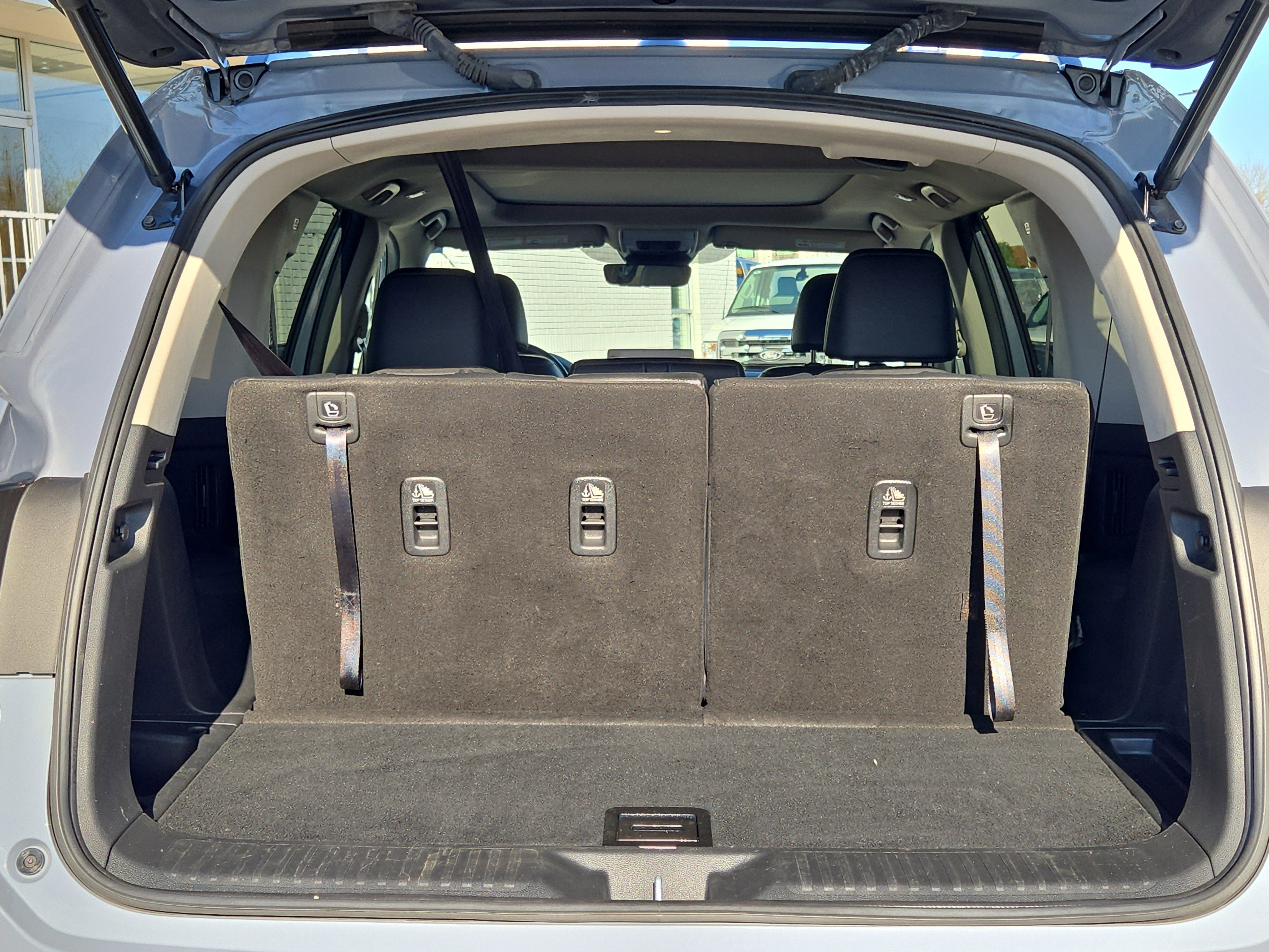 Used 2024 Honda Pilot Touring image 12