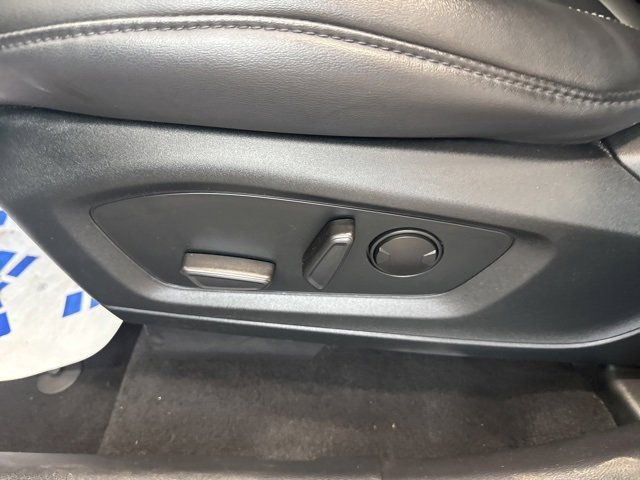 Certified 2022 Ford Explorer XLT w/ Equipment Group 202A image 20