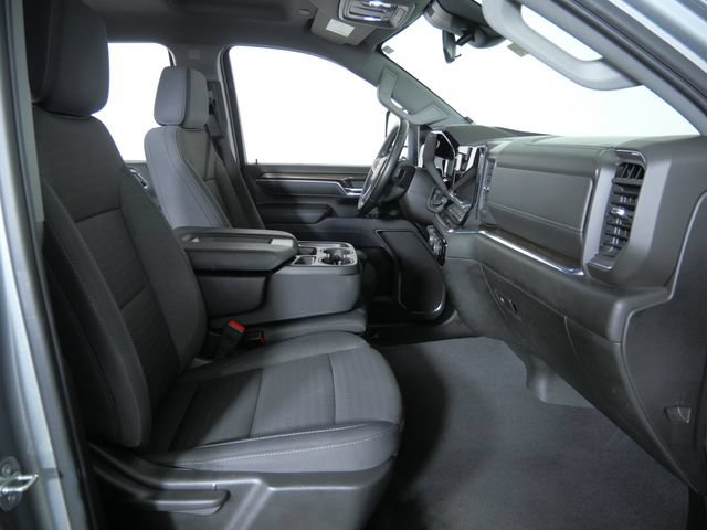 Used 2024 Chevrolet Silverado 2500 LT AWD/4WD image 11