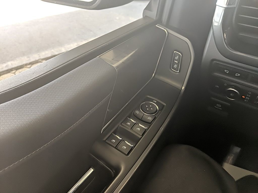 Certified 2022 Ford F150 XLT w/ Equipment Group 302A High image 27