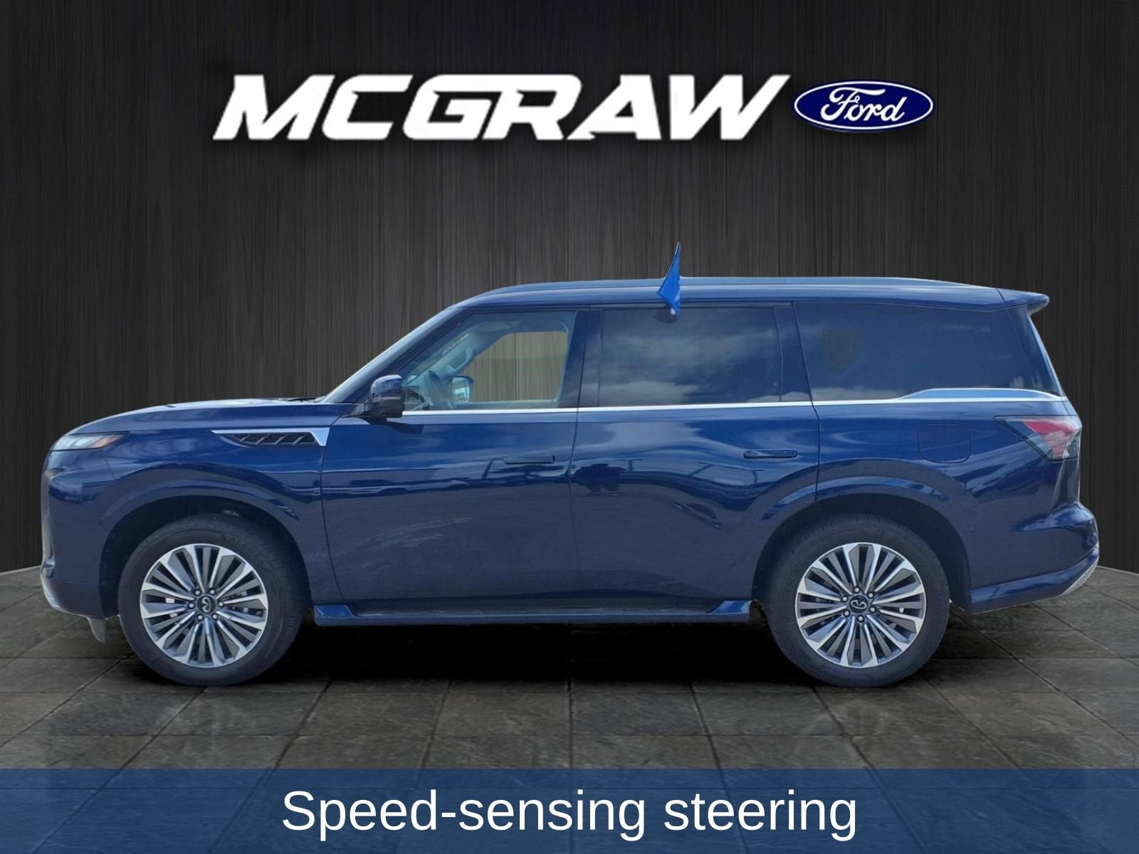 Used 2025 INFINITI QX80 Sensory AWD/4WD image 10