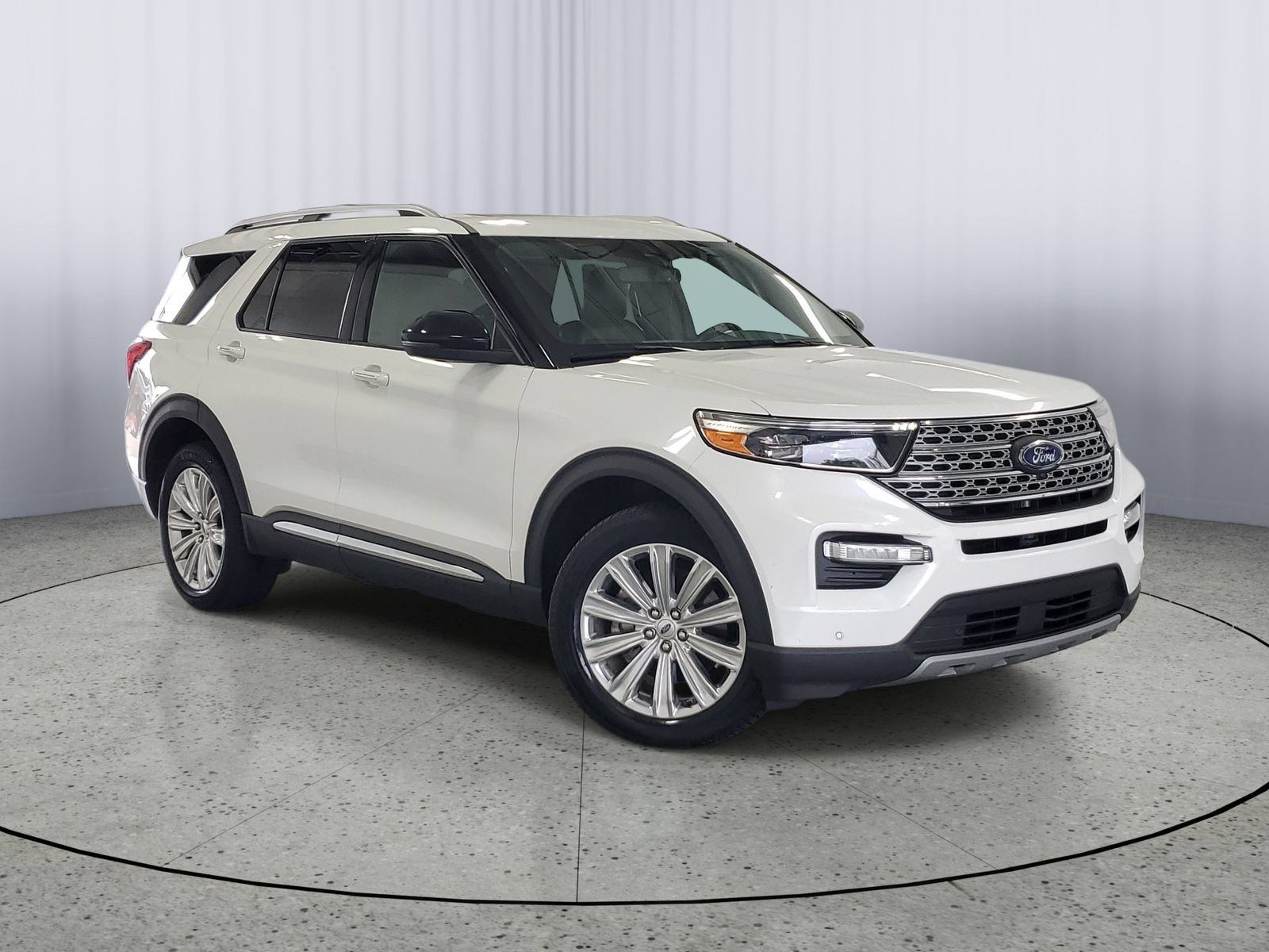 Certified 2020 Ford Explorer Limited w/ Hybrid Equipment Group 310A AWD/4WD image 1