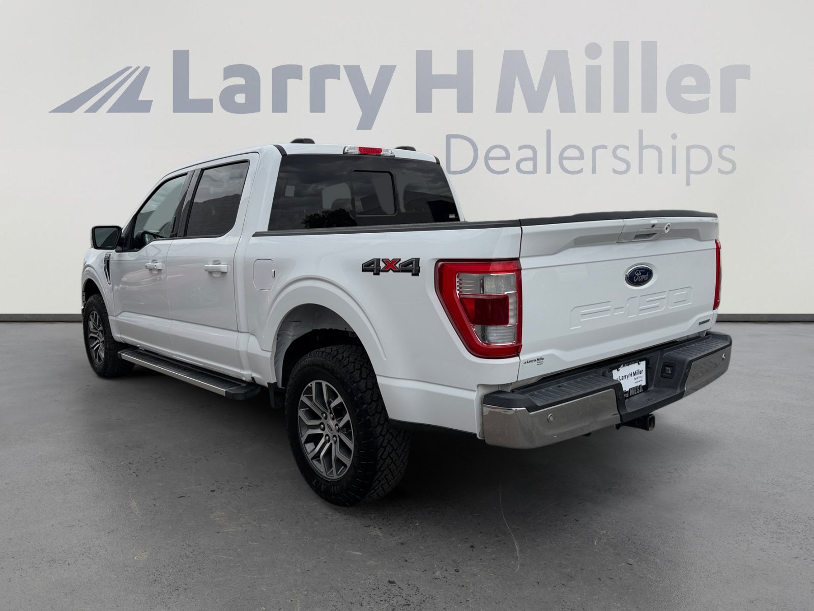 Certified 2022 Ford F150 Lariat w/ Equipment Group 501A Mid AWD/4WD image 3