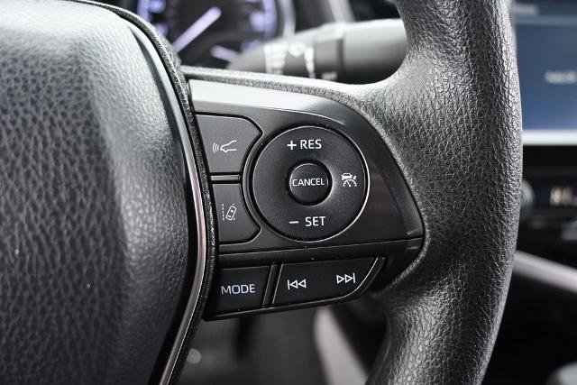 Used 2019 Toyota Camry LE image 31
