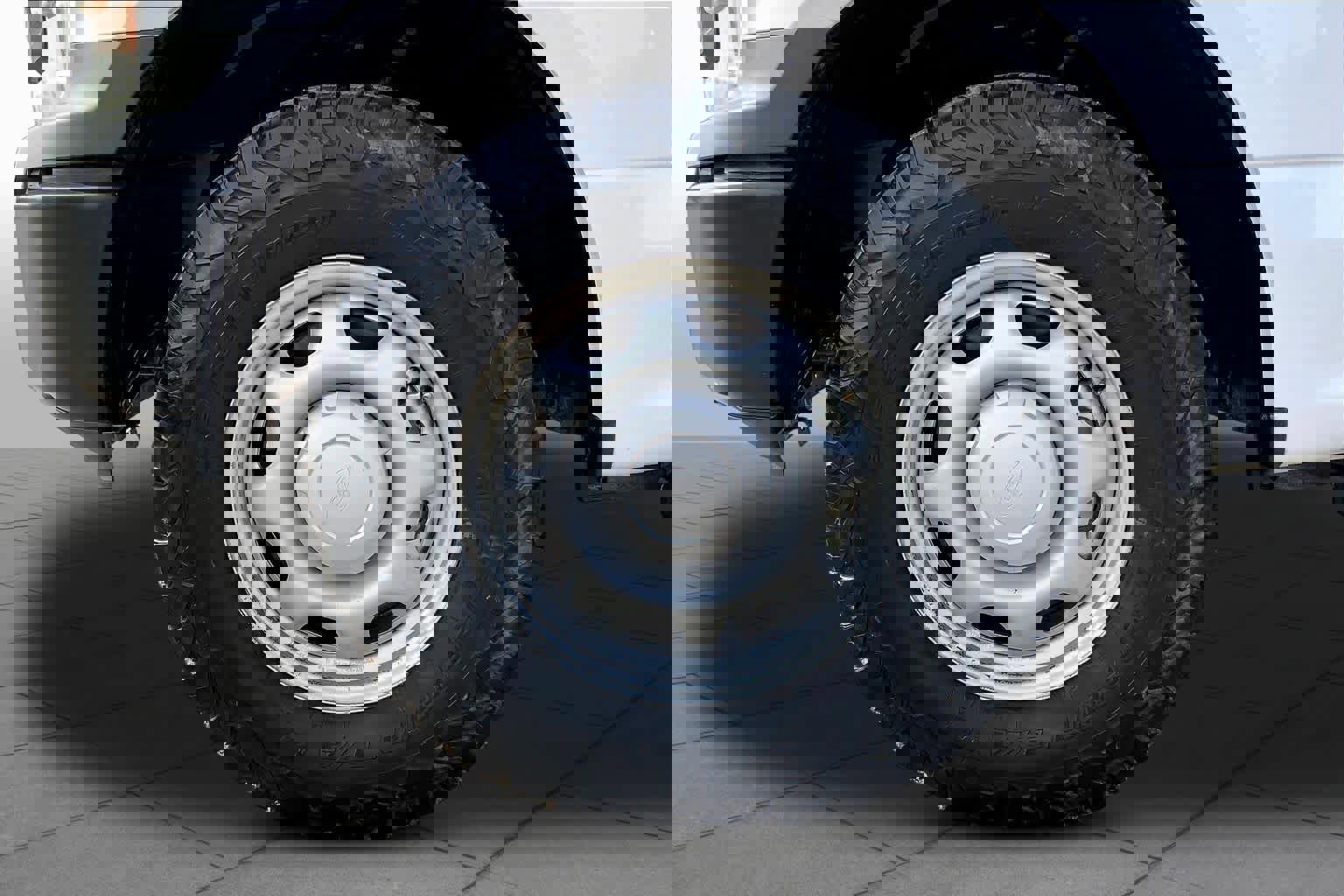 Certified 2018 Ford F150 XL w/ XL Power Equipment Group image 11