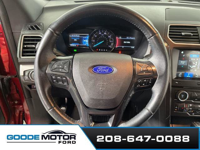 Certified 2017 Ford Explorer XLT w/ Equipment Group 202A image 11