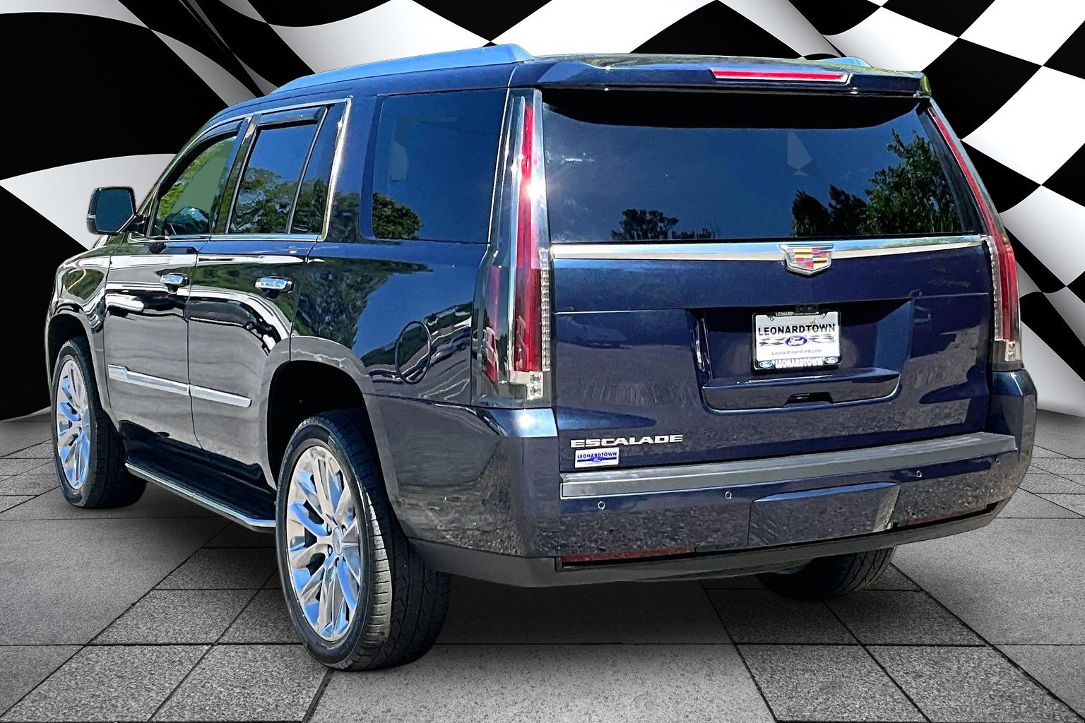 Used 2020 Cadillac Escalade Luxury AWD/4WD image 12