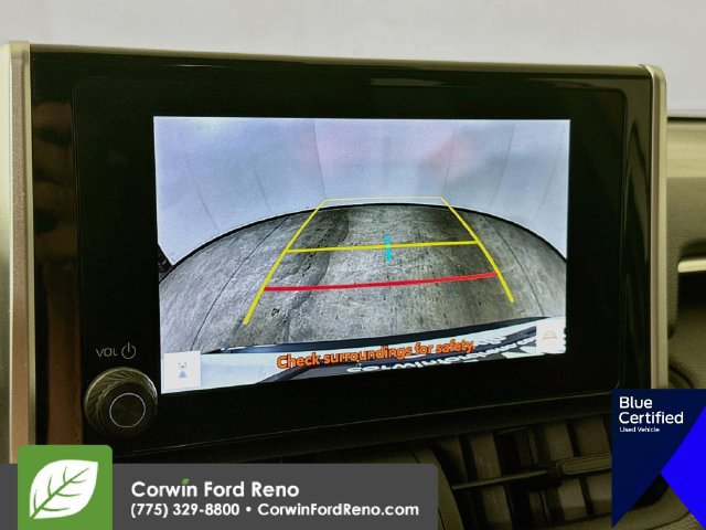 Used 2023 Toyota RAV4 SE w/ Convenience Package AWD/4WD image 18