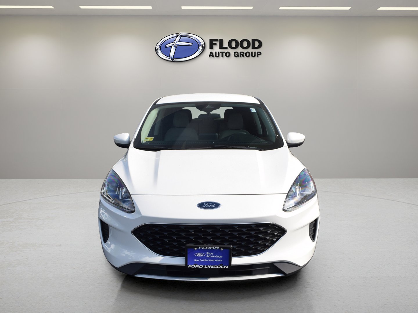 Certified 2020 Ford Escape SE AWD/4WD image 2