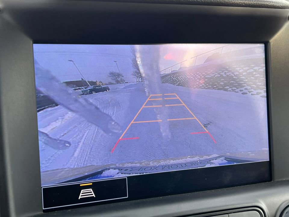 Used 2023 GMC Terrain AT4 image 27