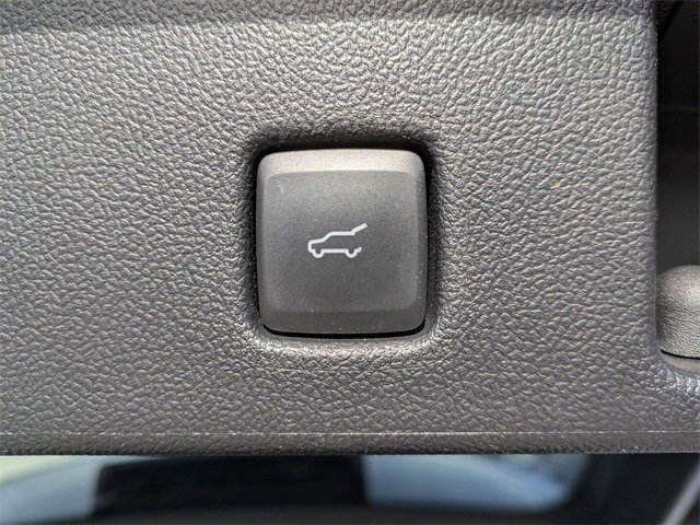 Certified 2022 Ford Escape SEL image 19