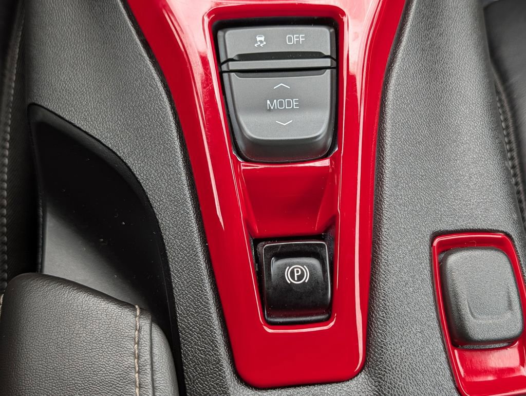 Used 2017 Chevrolet Camaro LT RWD image 22