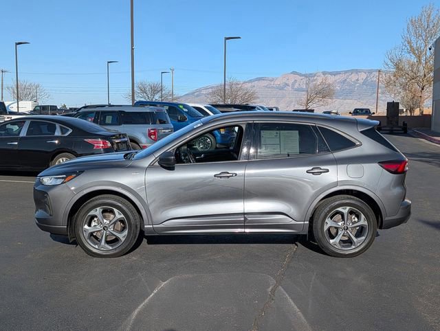 Certified 2024 Ford Escape ST-Line image 2