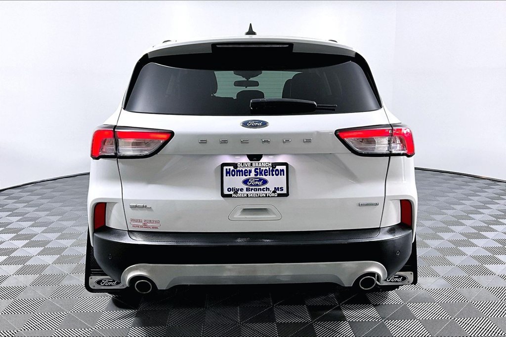 Certified 2020 Ford Escape SEL FWD image 4