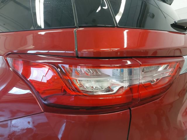 Used 2021 Chevrolet Traverse High Country image 33