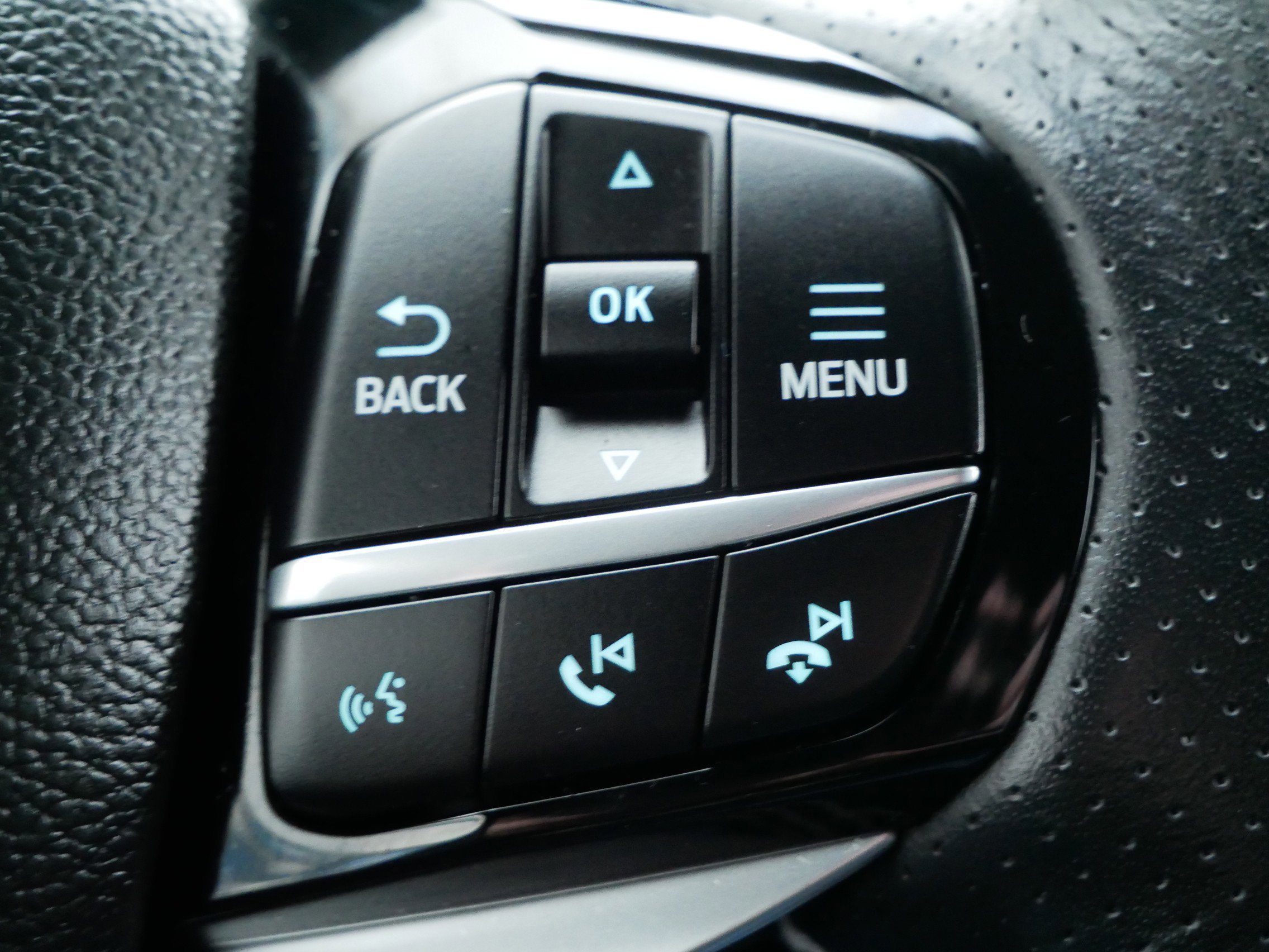 Certified 2023 Ford Explorer ST w/ Equipment Group 401A image 22