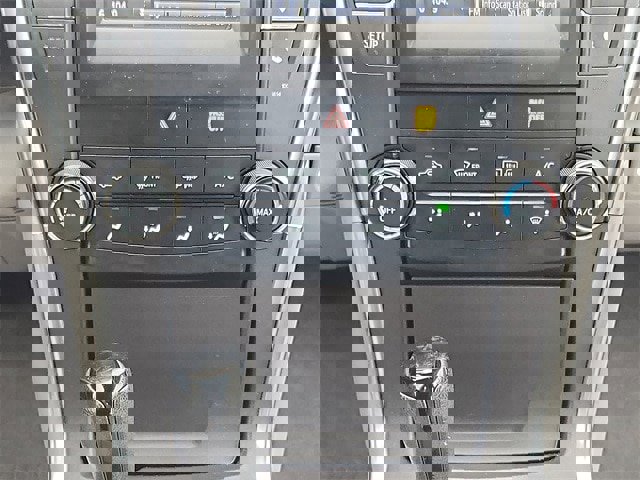 Used 2017 Toyota Camry LE image 17