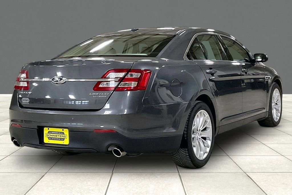 Certified 2017 Ford Taurus Limited image 4