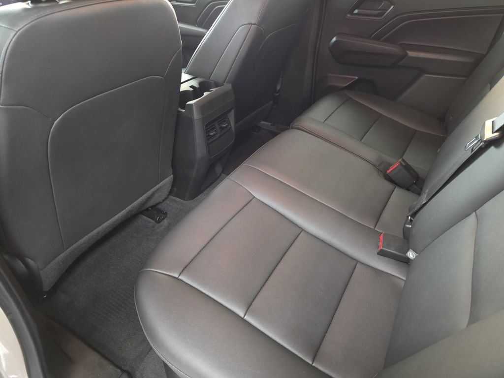 Used 2024 Chevrolet Colorado Trail Boss w/ Advanced Trailering Package AWD/4WD image 10