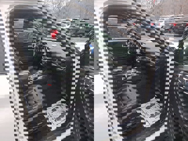 Certified 2020 Ford Explorer XLT w/ Equipment Group 202A image 19