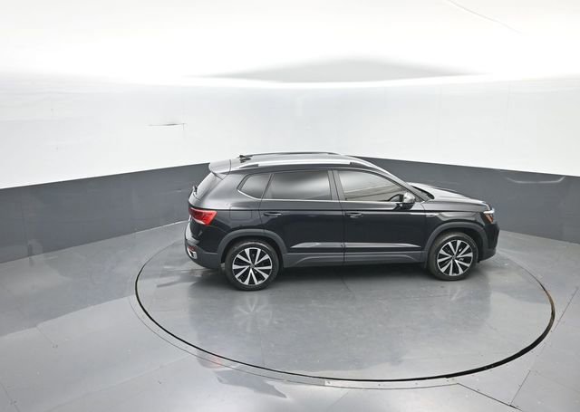 Used 2022 Volkswagen Taos SE image 27