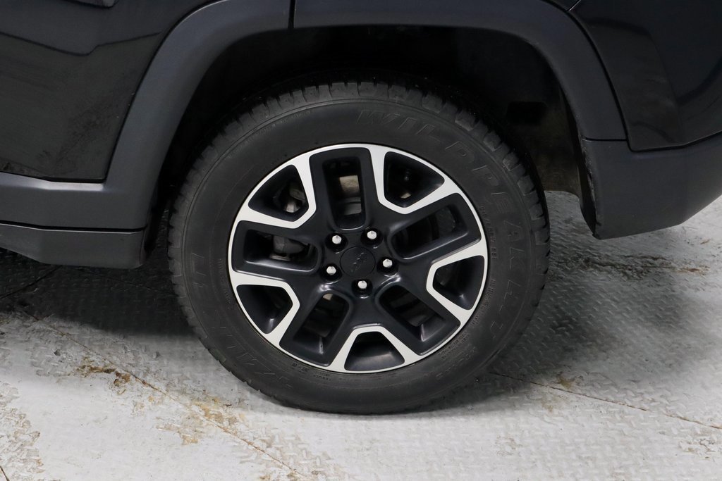 Used 2021 Jeep Compass Trailhawk w/ Sun and Sound Group image 19