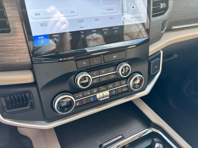Certified 2024 Ford Expedition Limited RWD image 21