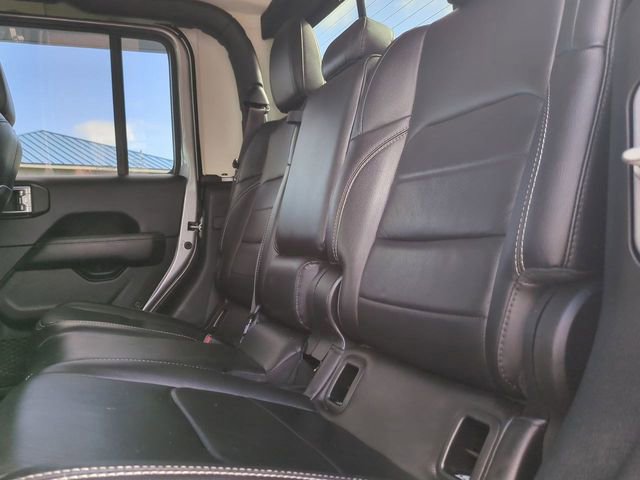 Used 2020 Jeep Gladiator Overland image 14