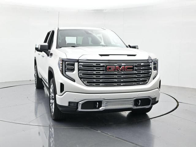 Used 2023 GMC Sierra 1500 Denali w/ Denali Reserve Package AWD/4WD image 5