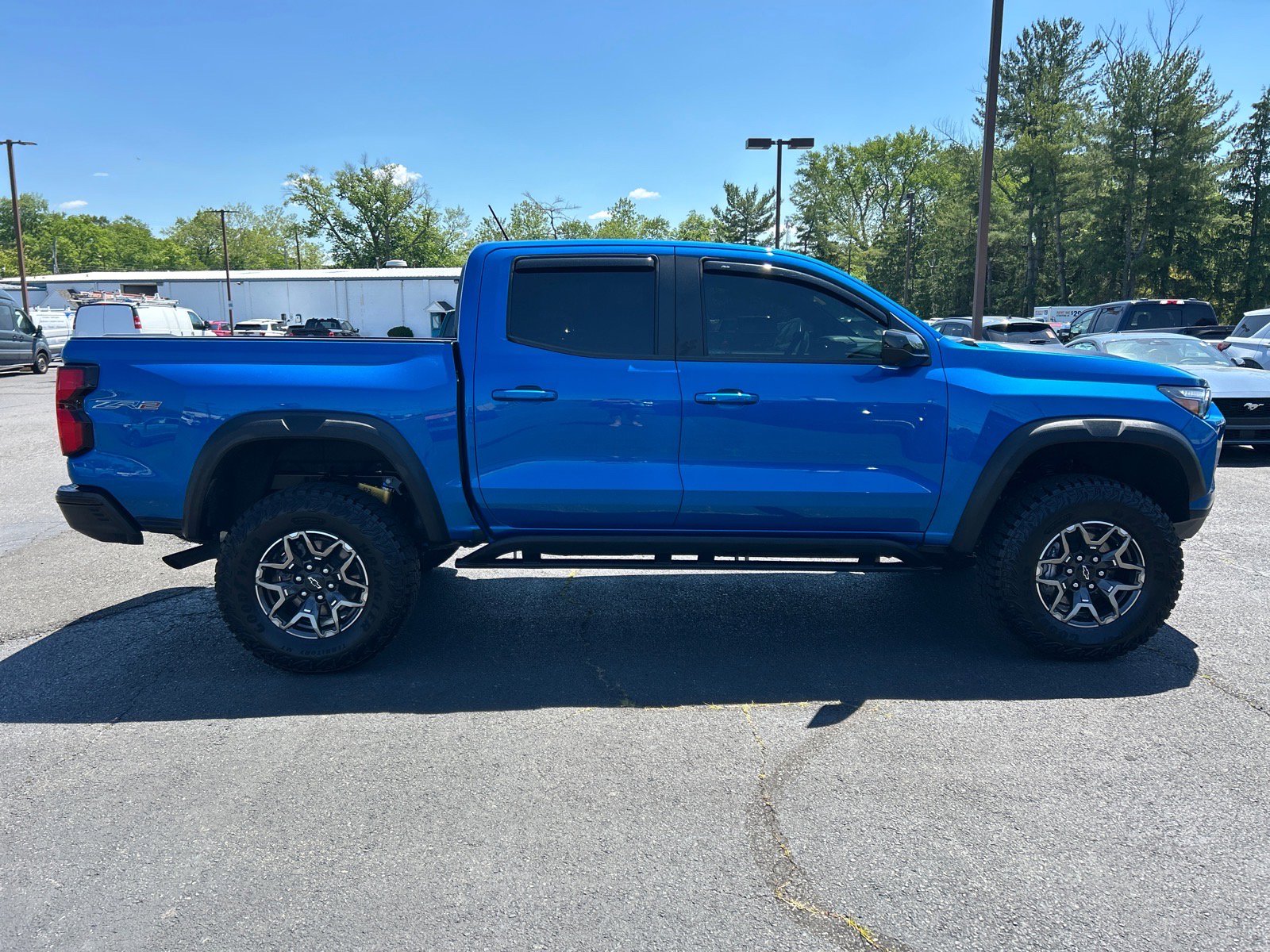 Used 2024 Chevrolet Colorado ZR2 w/ ZR2 Convenience Package III AWD/4WD image 15