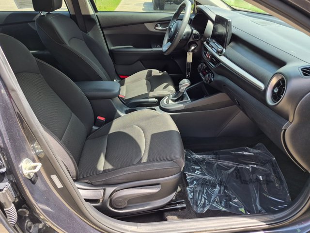 Used 2019 Kia Forte Sedan FWD image 36