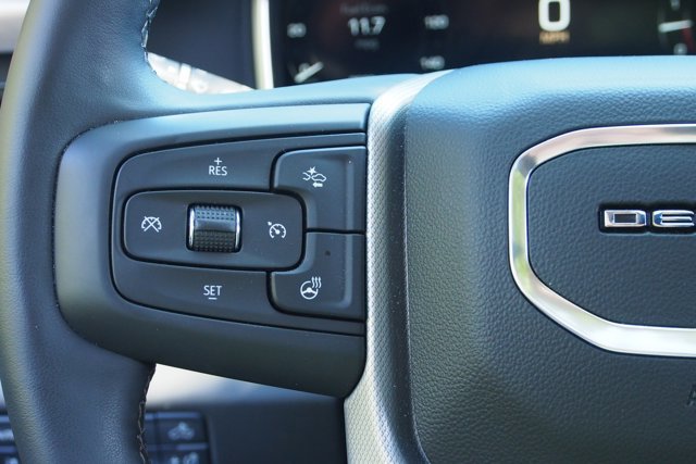 Used 2024 GMC Sierra 2500 Denali w/ Technology Package AWD/4WD image 24
