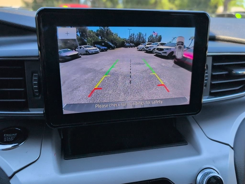 Certified 2023 Ford Explorer XLT w/ Equipment Group 202A image 19