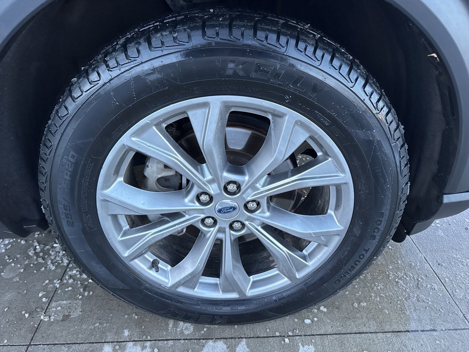 Certified 2024 Ford Explorer Limited w/ Limited Technology Package image 24