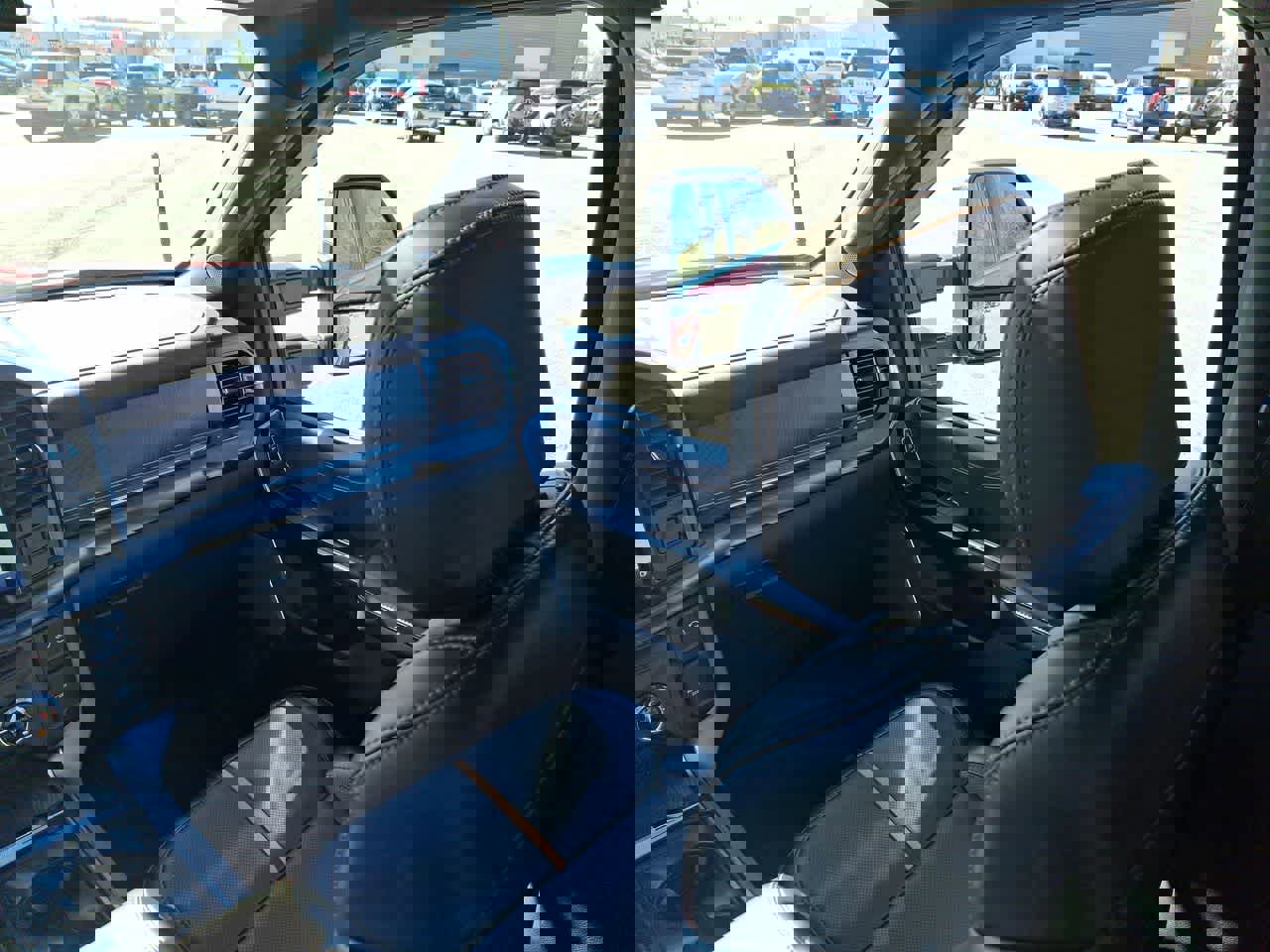 Certified 2023 Ford F150 Platinum w/ Equipment Group 701A High image 11