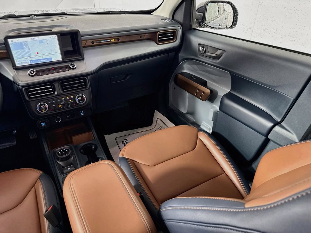 Certified 2024 Ford Maverick Lariat FWD image 25