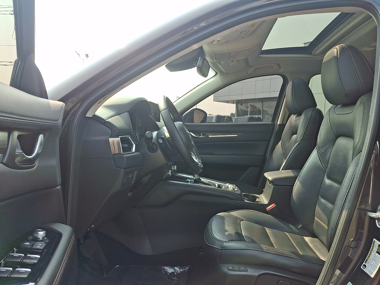 Used 2022 MAZDA CX-5 AWD 2.5 S w/ Premium Package image 14