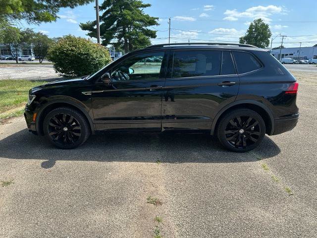 Used 2021 Volkswagen Tiguan SE R-Line AWD/4WD image 34