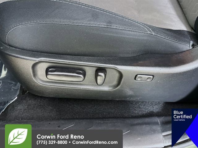 Used 2022 Toyota Tacoma TRD Off-Road w/ Technology Package image 22