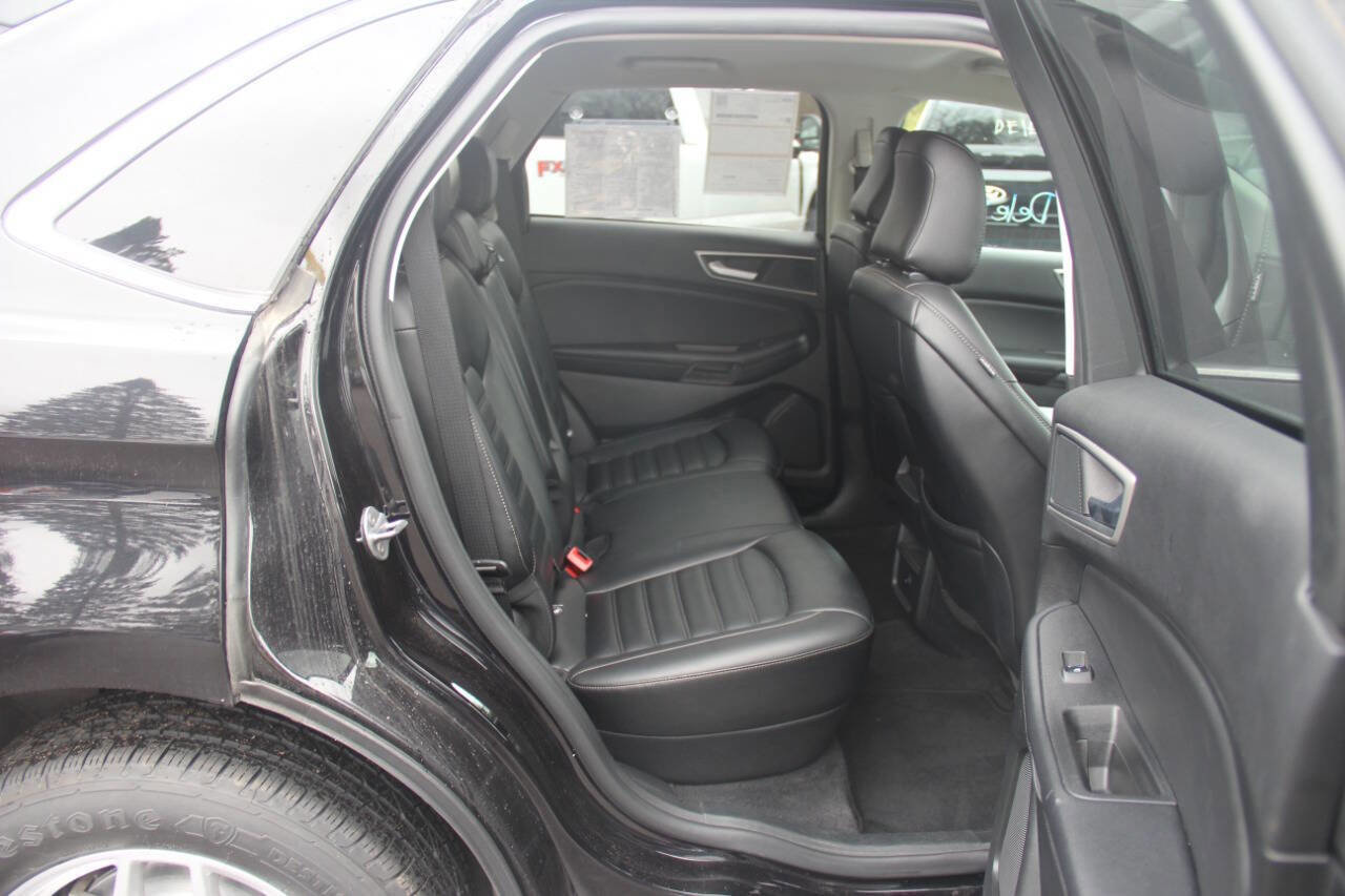 Certified 2024 Ford Edge SEL image 12