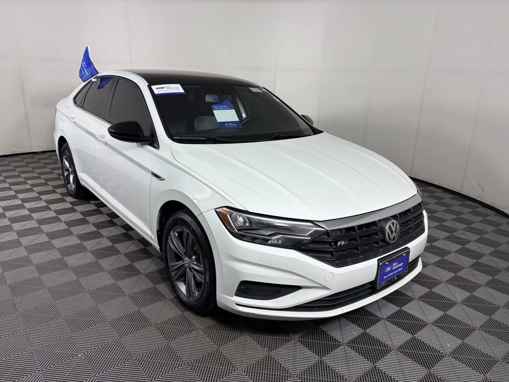 Used 2019 Volkswagen Jetta R-Line w/ R-Line Cold Weather Package image 7
