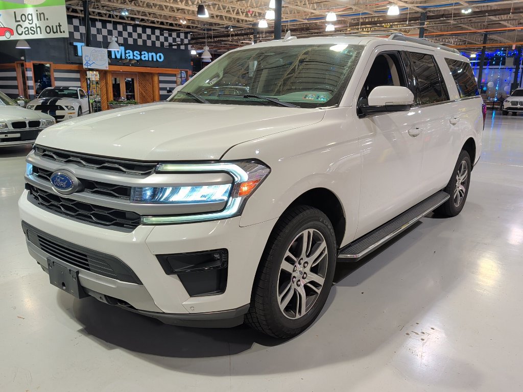 Certified 2023 Ford Expedition Max XLT AWD/4WD image 3