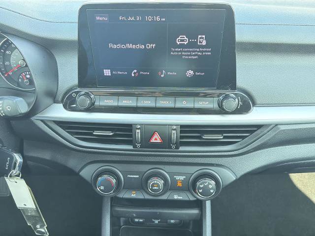 Used 2024 Kia Forte LXS FWD image 27
