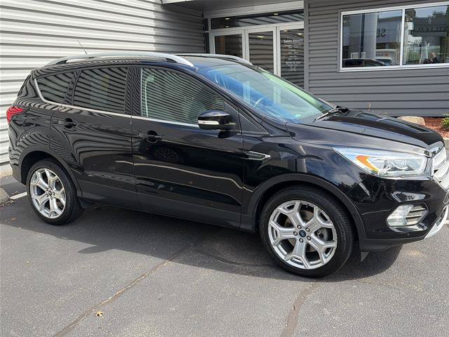 Certified 2019 Ford Escape Titanium AWD/4WD image 6